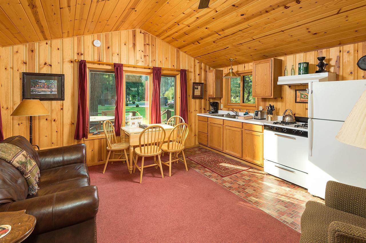 Lake Creek Lodge Bend Εξωτερικό φωτογραφία